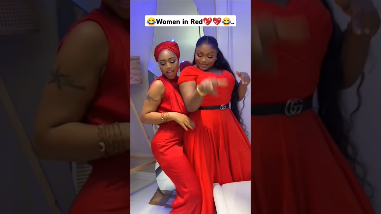 Regina Daniels & Ruth Kadiri Enjoy Fun Moments π