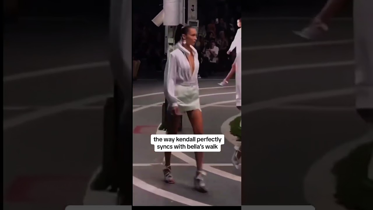 The way Kendall Jenner perfectly syncs with Bella Hadid's walk #shorts