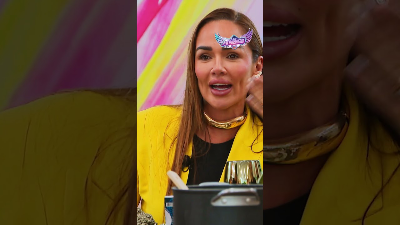 Vivian divise dans Les Anges 🦋