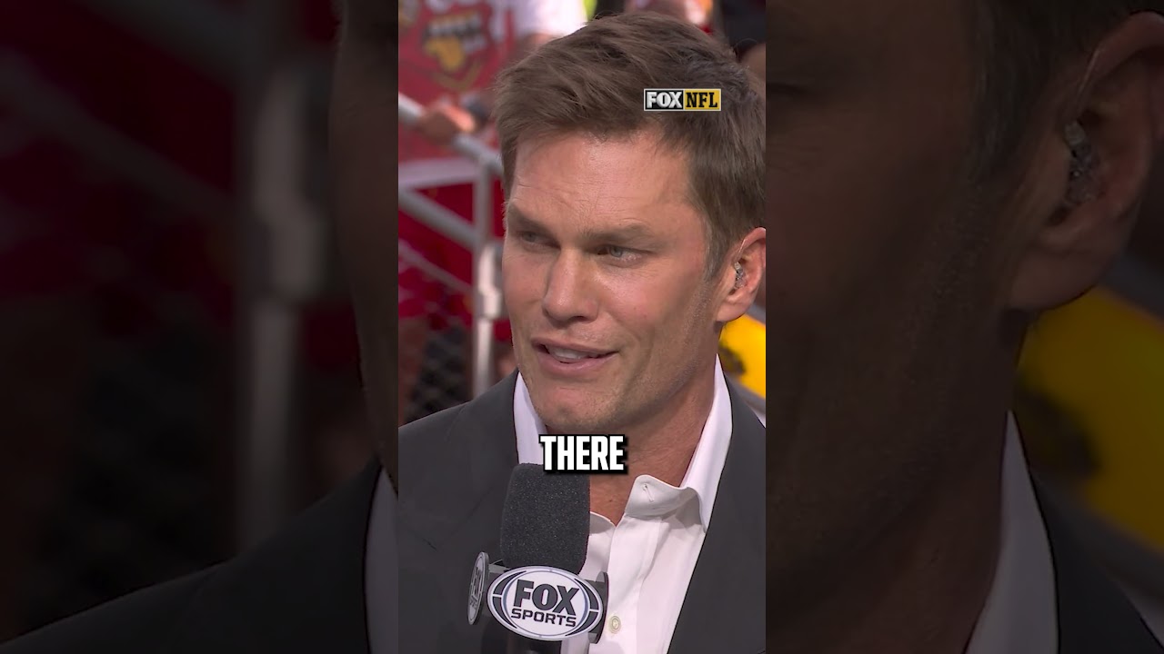 Tom Brady Comments on Aaron Rodgers & Steelers π