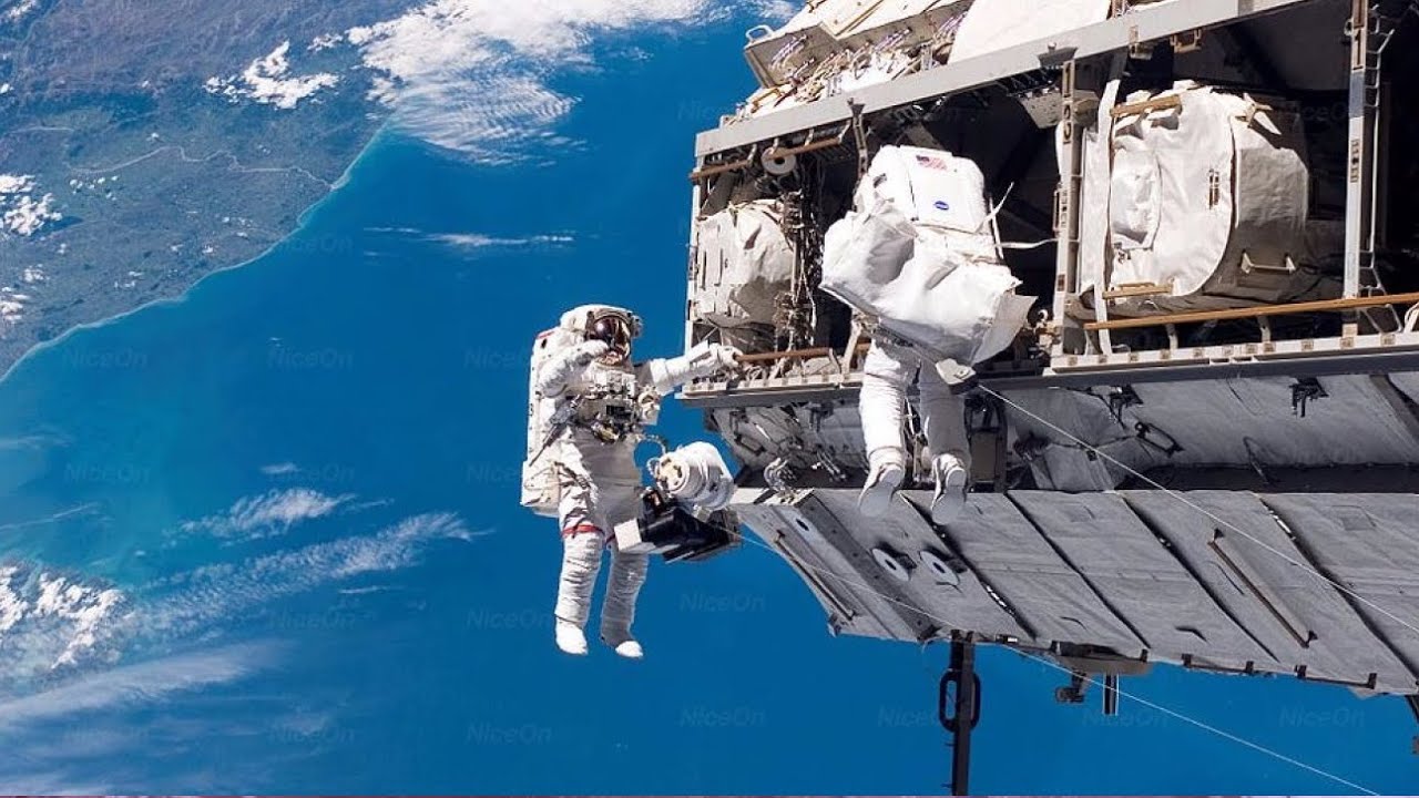 Pengalaman Menakjubkan Astronot di Stasiun Luar Angkasa Terbesar 🚀
