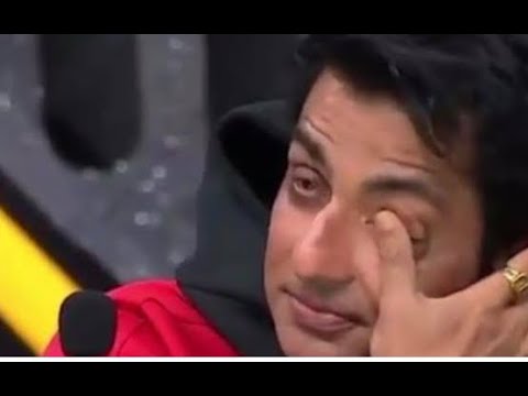 Sonu Sood's Emotional Message on COVID-19 💙