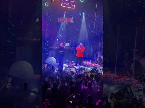 5УТРА - Давай сбежим (Искорки)😌 Каждый выход на сцену невероятно ценен для нас❤️