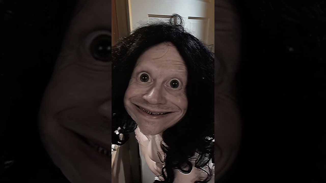 Friend's Creepy Check-In 👻