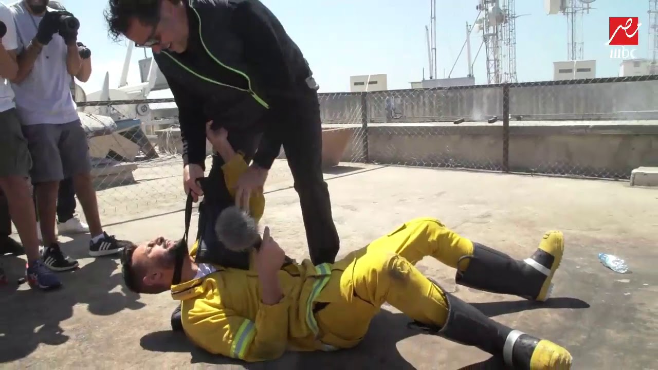 راغب علامة يرد على رامز جلال بحزام في رامز بيلعب بالنار 🎬