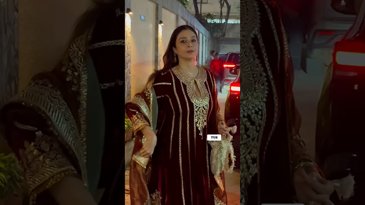 Exclusive Look: Tabu & Divya Dutta Shine at Shabana Azmi’s Diwali Party ✨