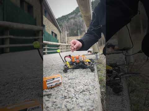 CNHL 1500mAh 4S LiPo+ FPV = 🔥