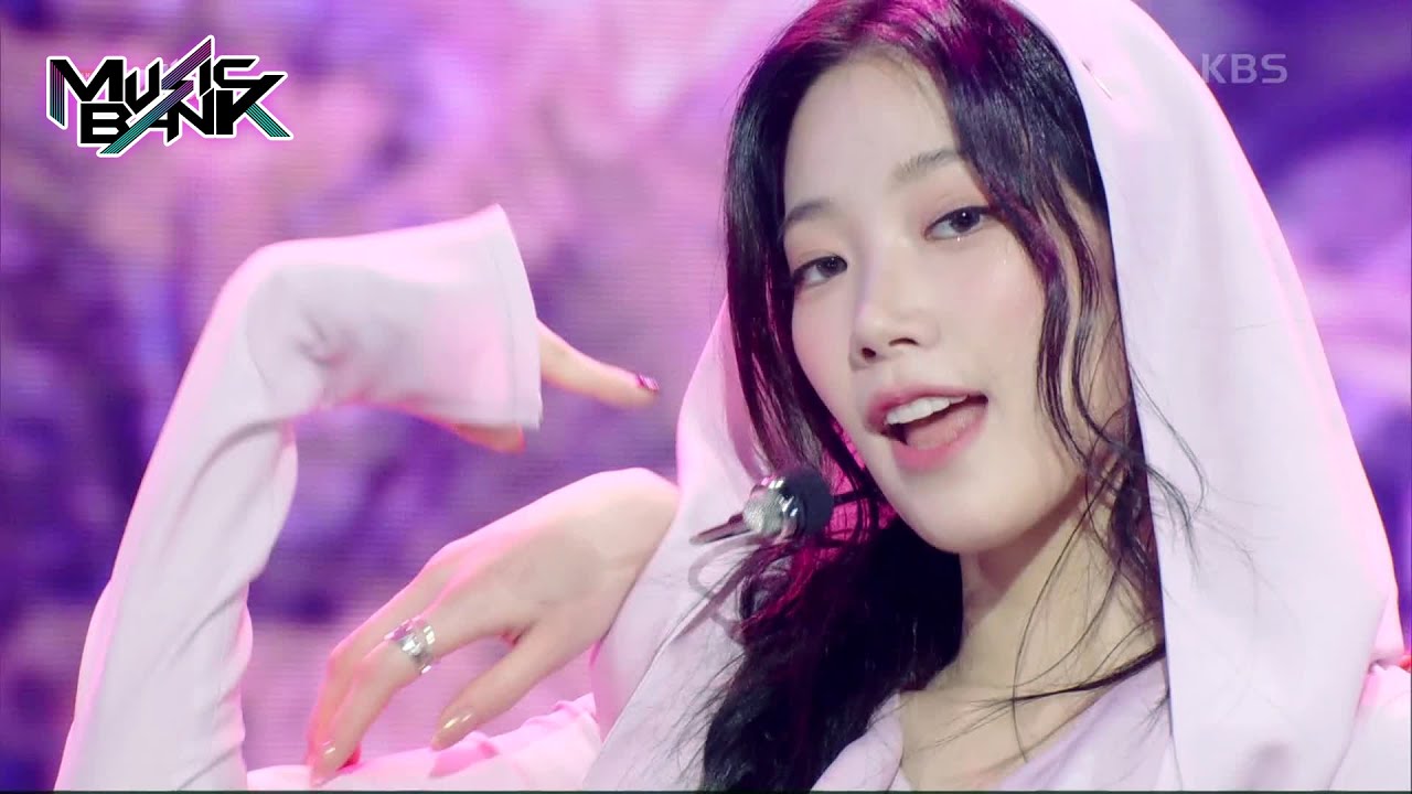 LE SSERAFIM Performs 'Easy' on Music Bank | KBS WORLD TV ๐ถ