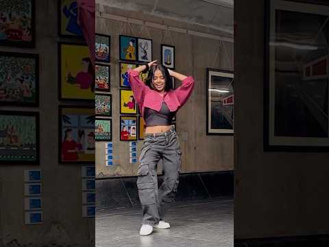 Backk❤️🔥 #samriti01 #azul #dance #dancevideo #gururandhawa #dancer