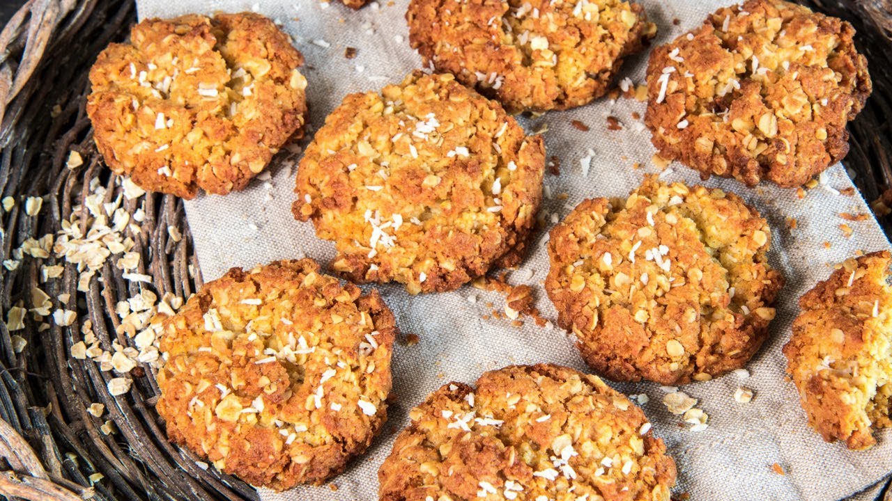 Quick & Easy Anzac Biscuits Recipe 🇦🇺
