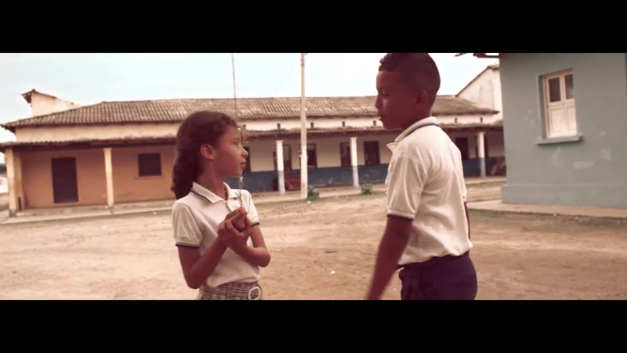 Fonseca - Entre mi vida y la tuya 🎶 | Video Oficial del Éxito de 2015