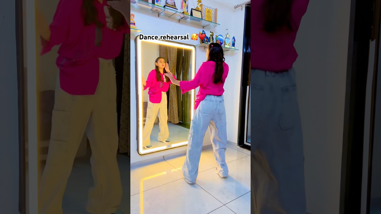 Amazing Dance Performance! 🕺✨ Watch the Trendy Moves Now