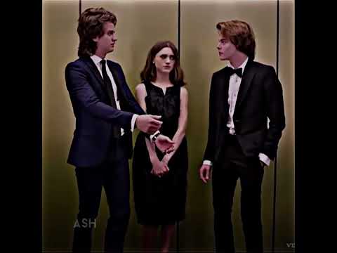 Steve x Jonathan?? 😱 // O.M.G #steveharrington #jonathanbyers #nancywheelers #strangerthings