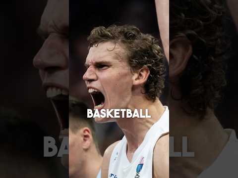 Lauri Markkanen has turned into LeBron ๐ญ