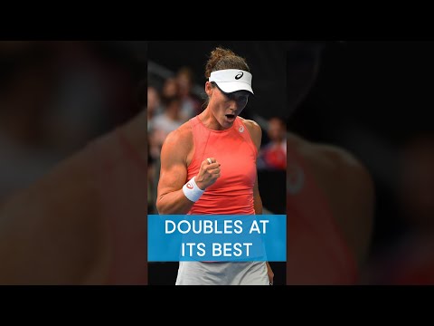 RIDICULOUS doubles rally! 😱