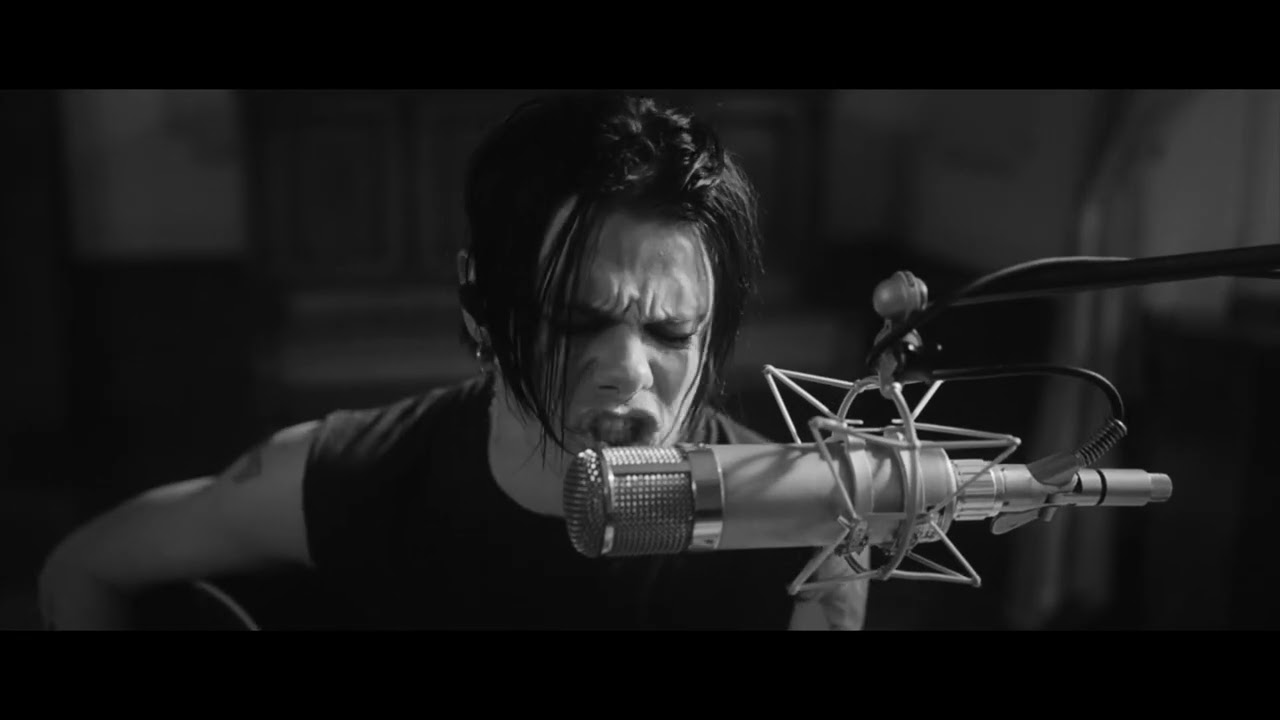 Live from Hansa Studios 🎶