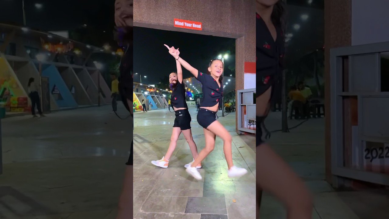 Deewana Hai Ye Maan 💃🏻 | Stunning Duet Dance Performance #Shorts