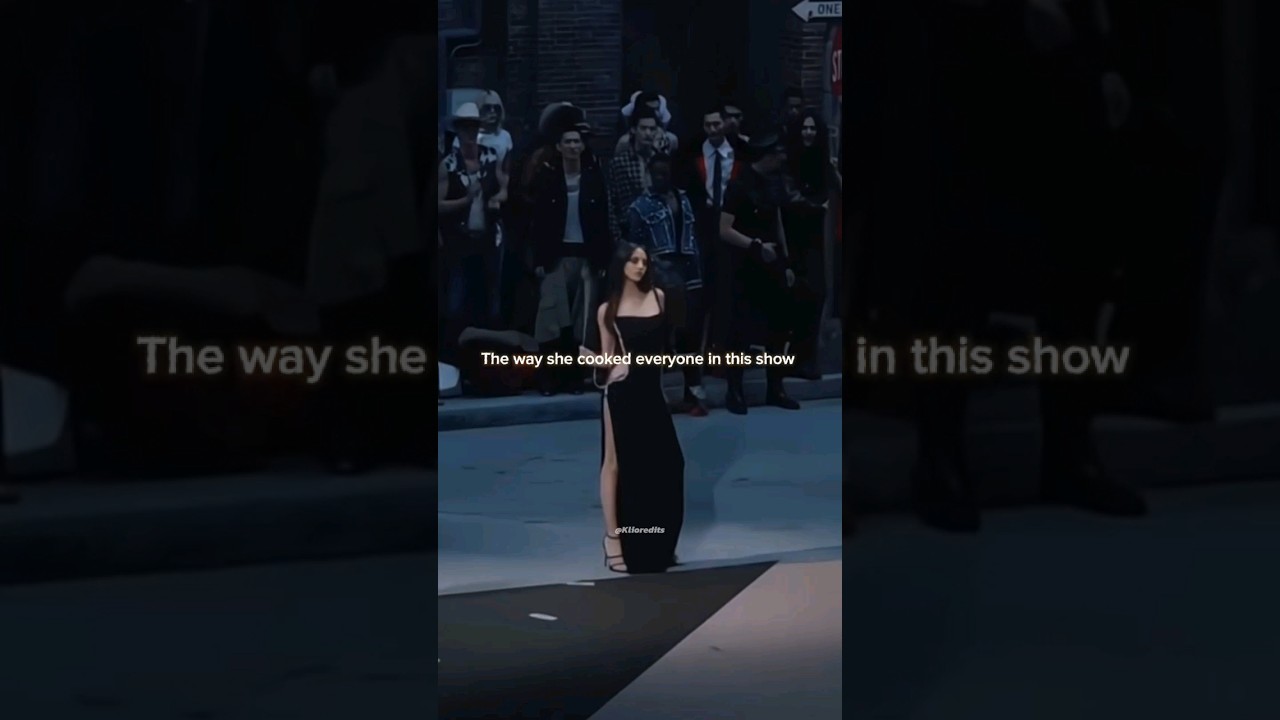 Yasmin Wijnaldum Steals the Show at Dsquared2 Runway 🔥