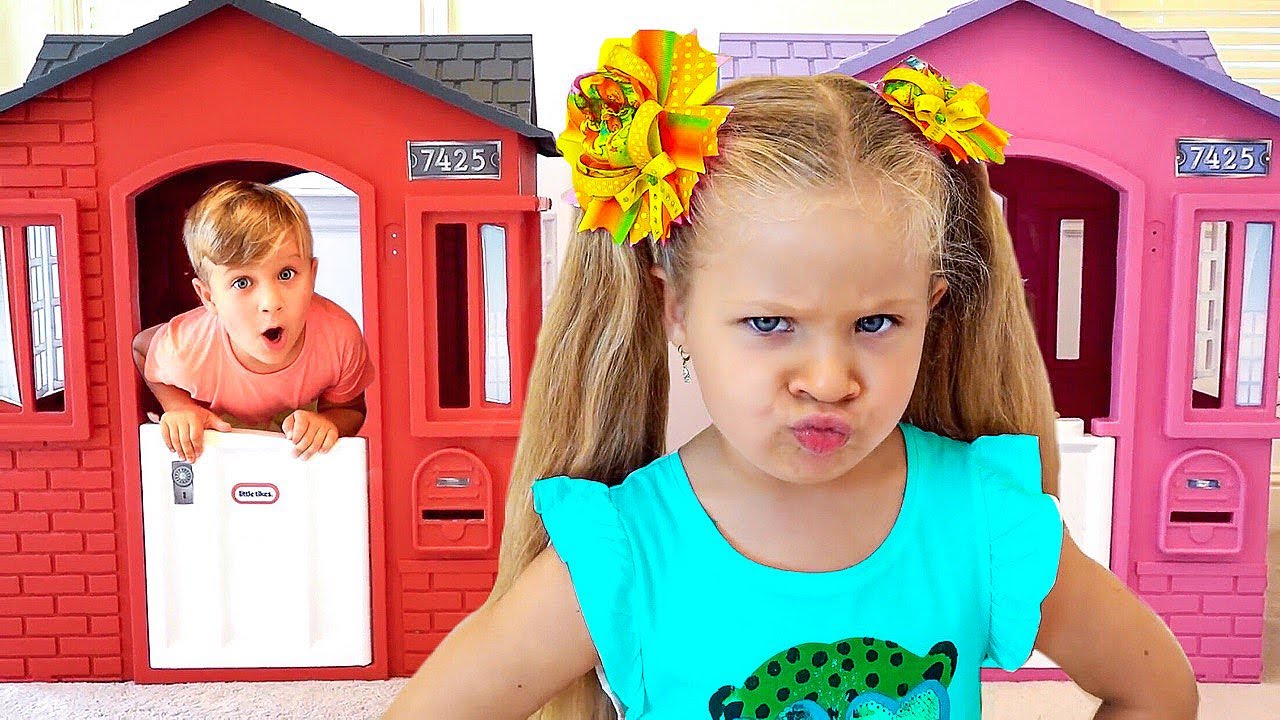 Diana và Roma không chia sẻ đồ chơi