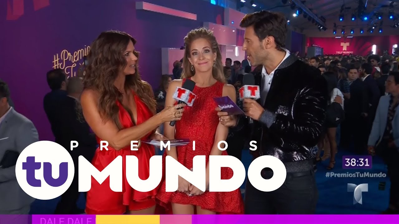 Carmen Aub Responde a Preguntas Picantes en Premios Tu Mundo 🎤