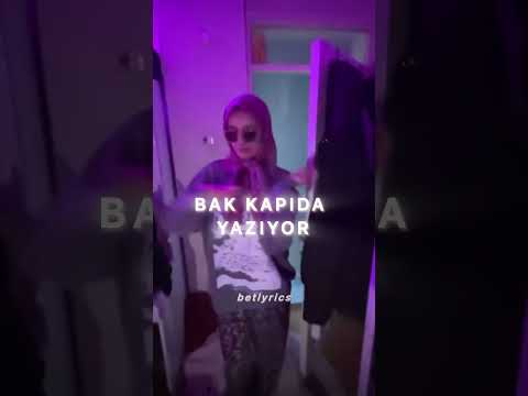 Bak kapıda yazıyor 10 numara #lyricvideo #keşfet
