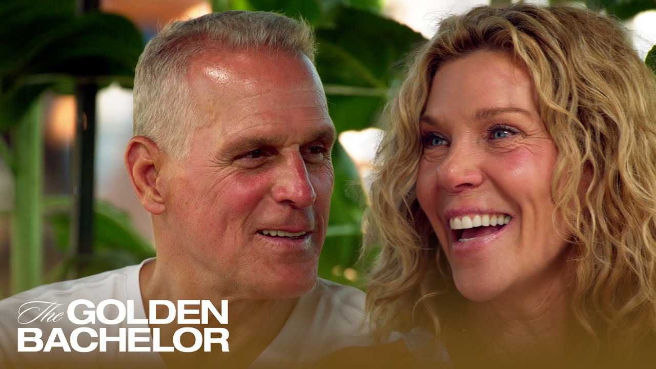 Peg Playfully Teases Mel About Her Hidden Tattoo in the Fantasy Suite ✨