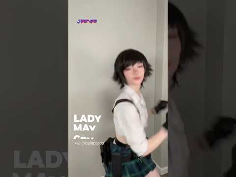 When a Gorgeous Cosplayer Turns into LADY from DMC…