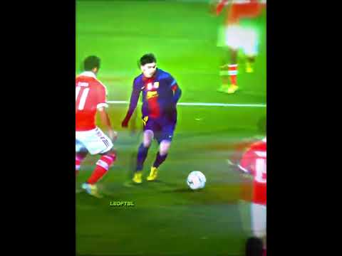 Messi vs 9 🔥