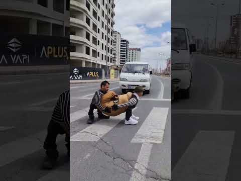 kukla gösterileri ile sokaklardayiz #art #costumes #sanat #puppets #show