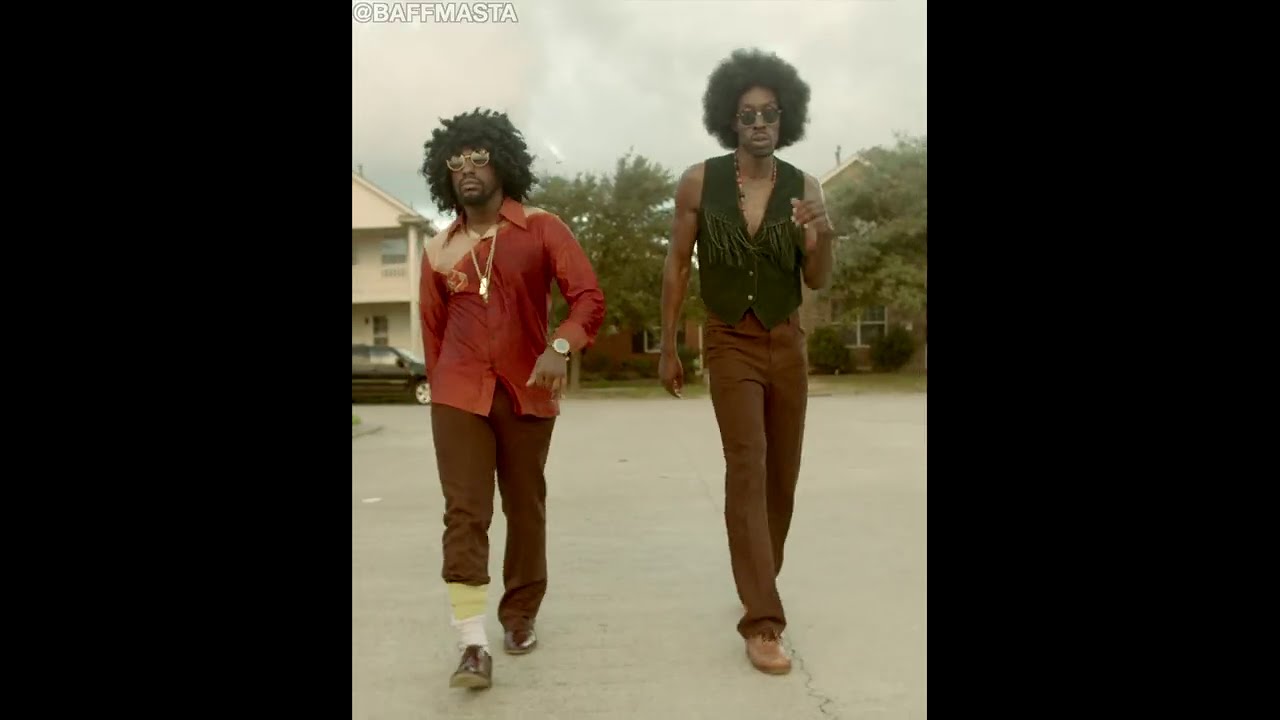 70s/80s Song Gets Us Dancing 🎶