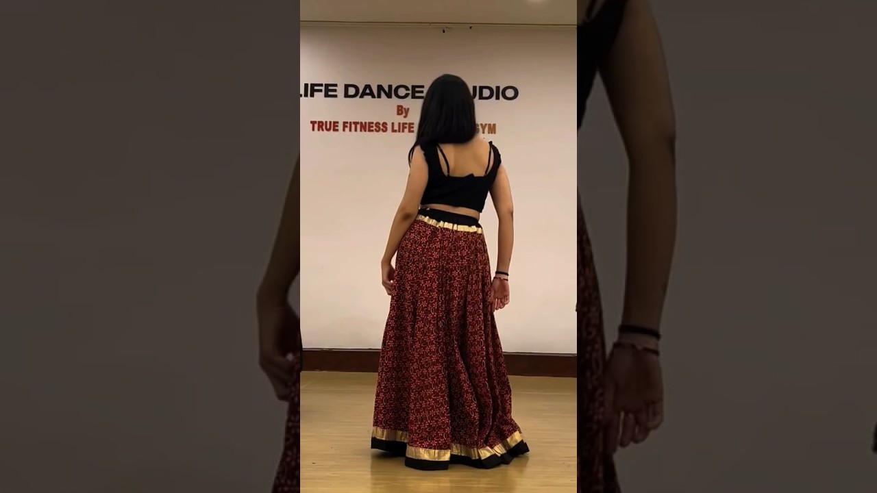 Uyi Amma Pardon Butterfly Dance Performance