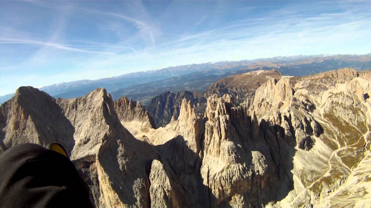 Dolomites Paragliding over Col Rodella 🪂