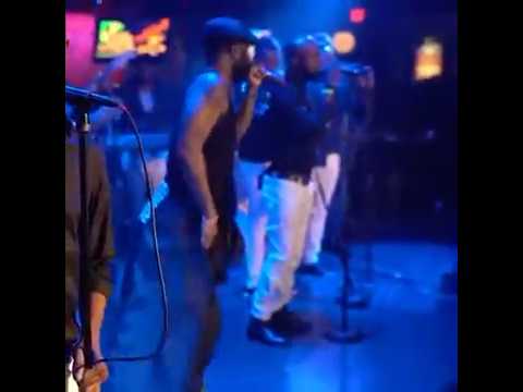 Fally Ipupa Performs 'Eloko Oyo' Live in Edmonton 🎶