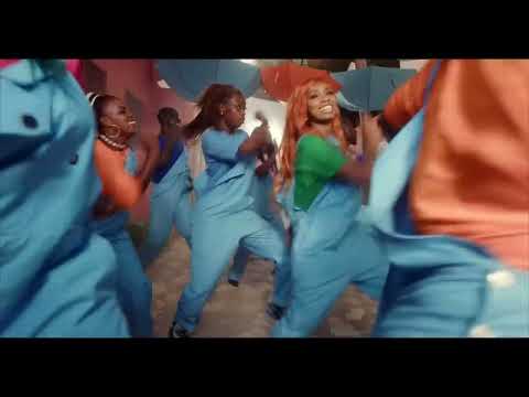 Dieyla -Yawla (clip officiel)