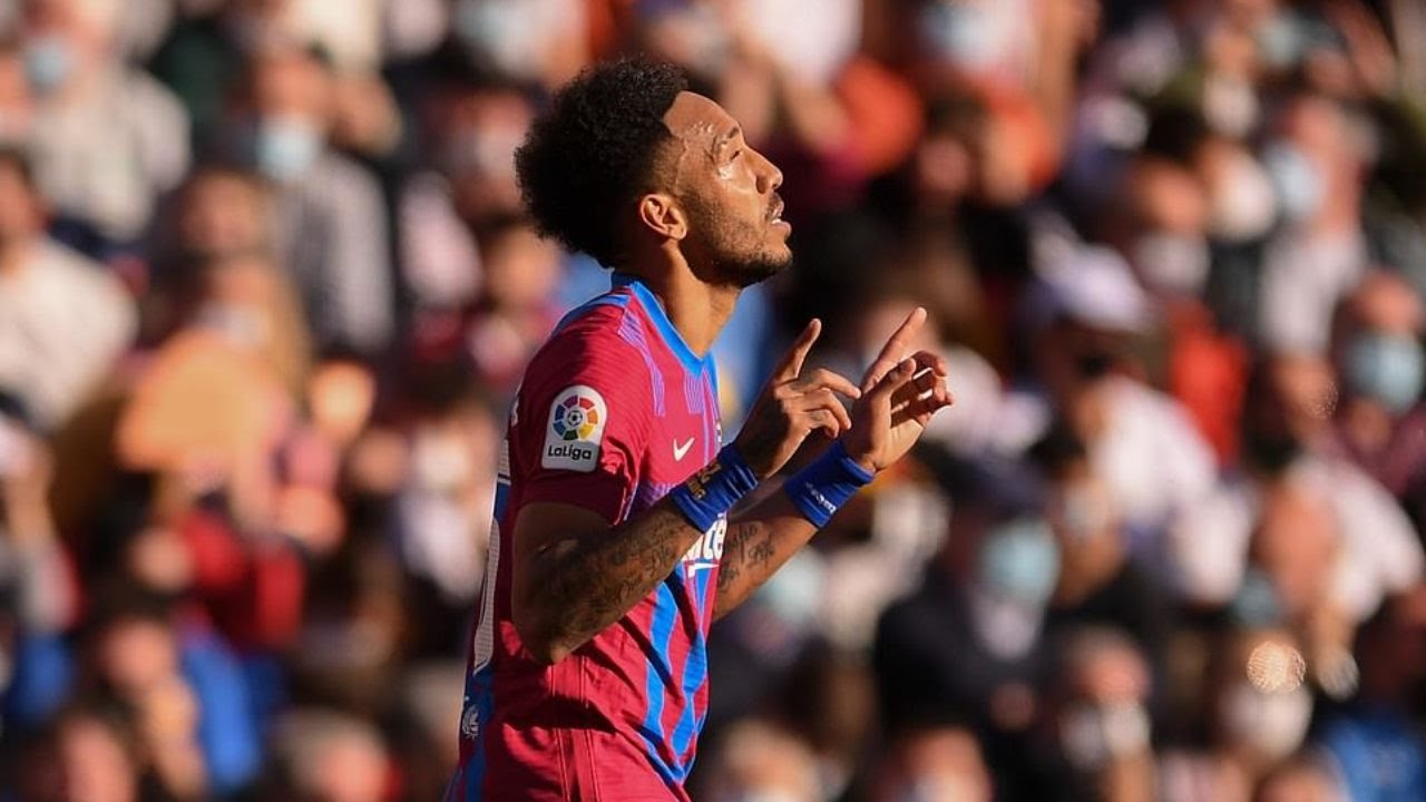 Barcelona công bố đội hình đỉnh cao chuẩn bị đối đầu Elche ⚽