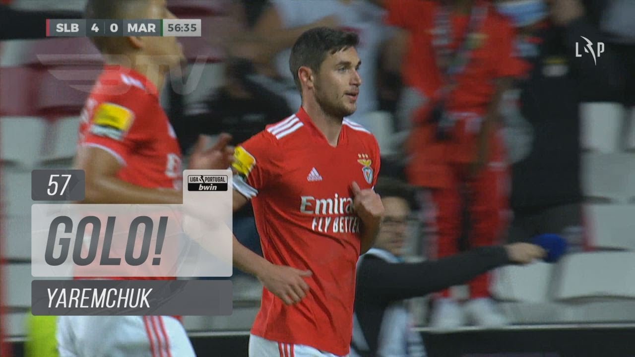 Benfica Dominates Marítimo 5-0 with Yaremchuk's Hat-Trick ⚽️