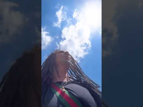 Fan anziano a GHALI: "Fai un dissing!" 😂