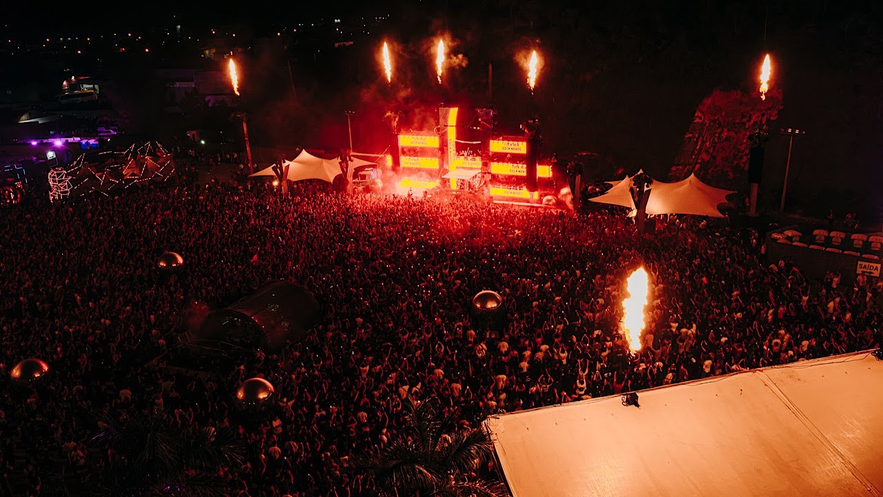 Vintage Culture's Debut DNA Art Car Performance at DNA ART CAR 2025 in Camboriú 🎶