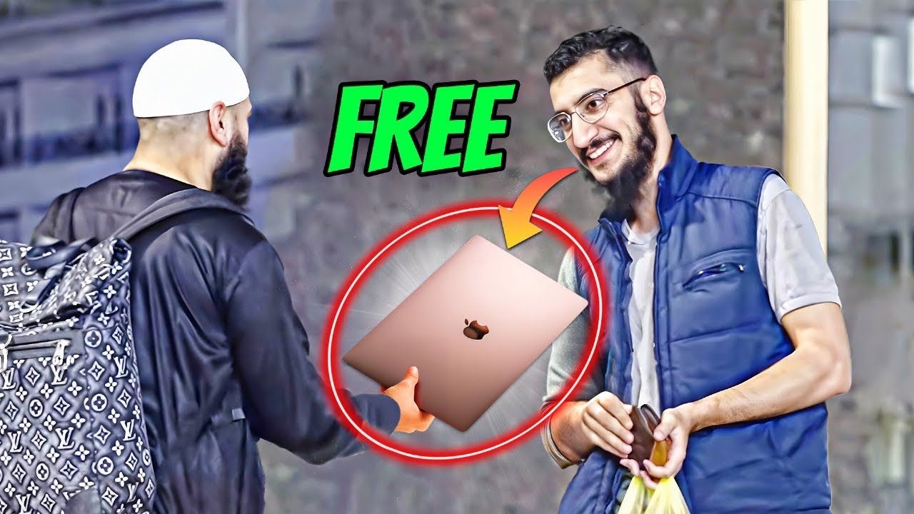 Medina Students Receive Free MacBooks! 🎁