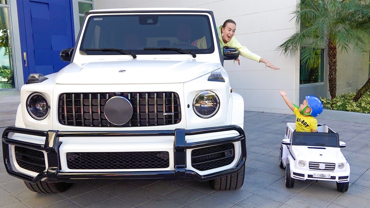 Vlad & Niki Transform Mom's G Wagon into Monster Trucks ๐