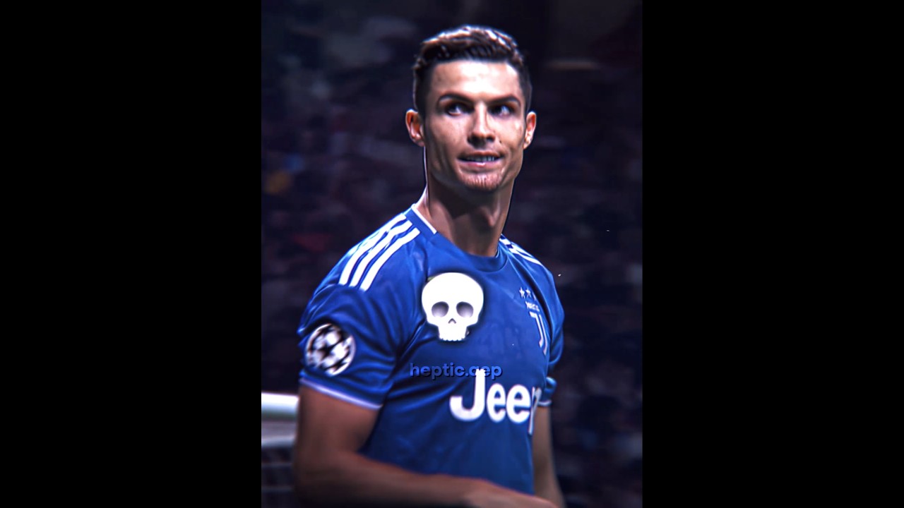 Ronaldo Dribbles Past Entire Atletico Defense ⚽