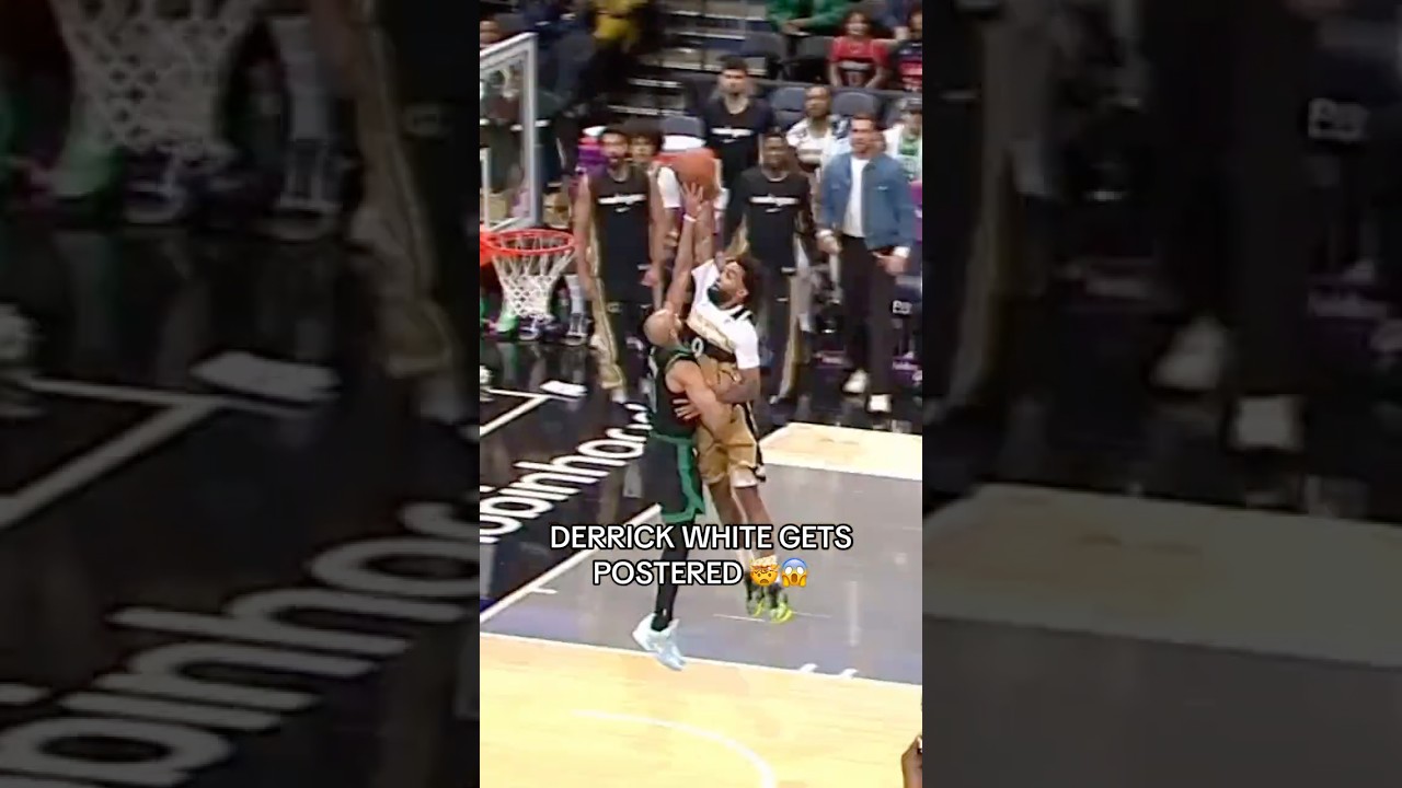 Justin Champagnie Dunks on Derrick White 🏀