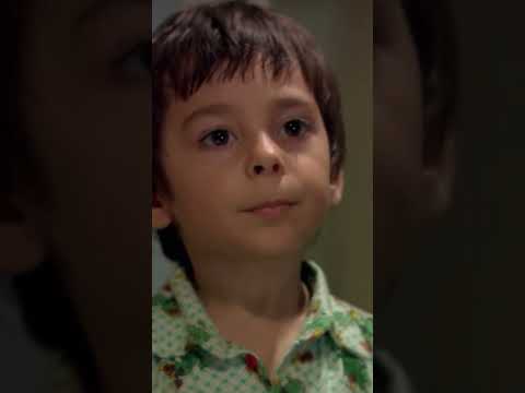 إيلين بتجرب فستان نيفين 🤔 #على_مر_الزمان #shorts #öylebirgeçerzamanki