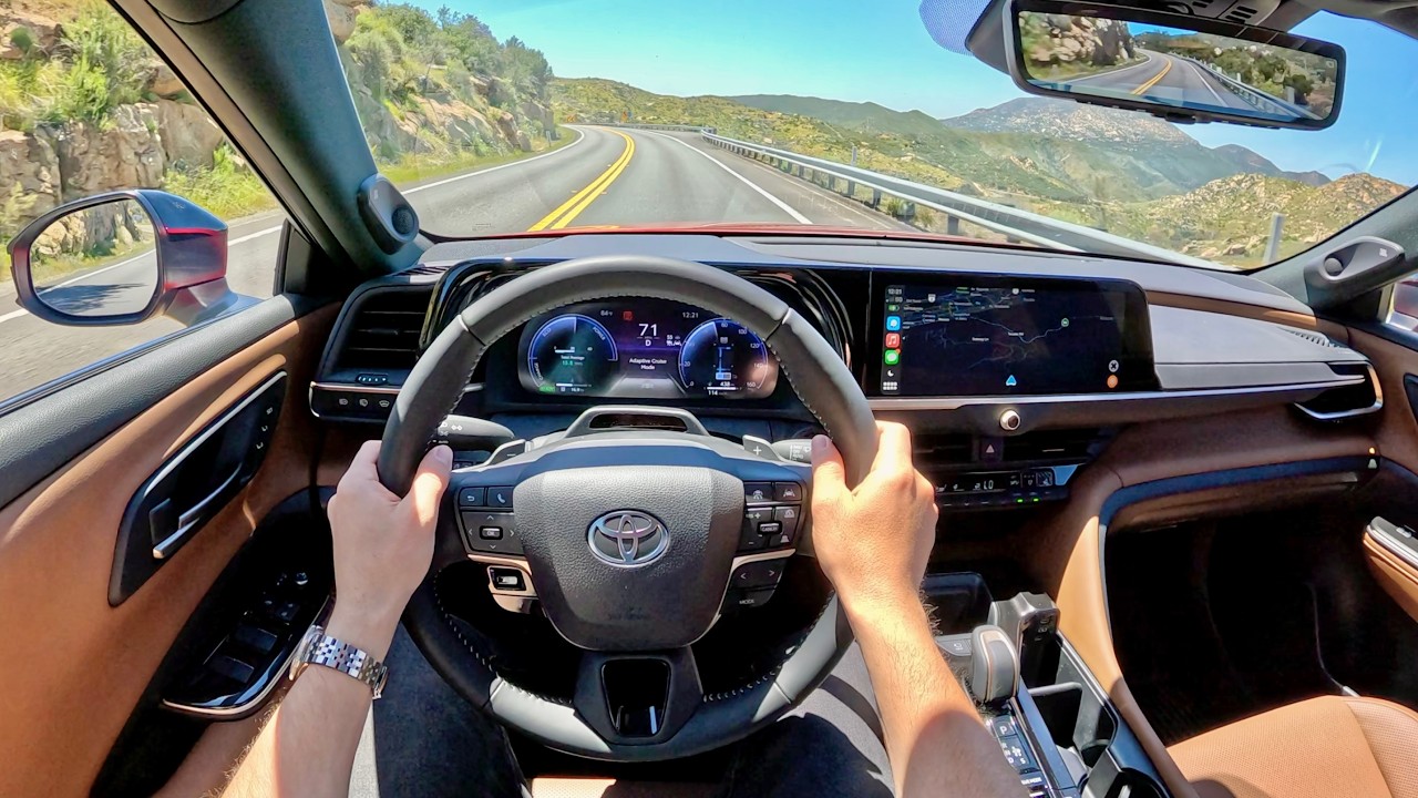 2025 Toyota Crown Signia: First Drive Impressions 🚗