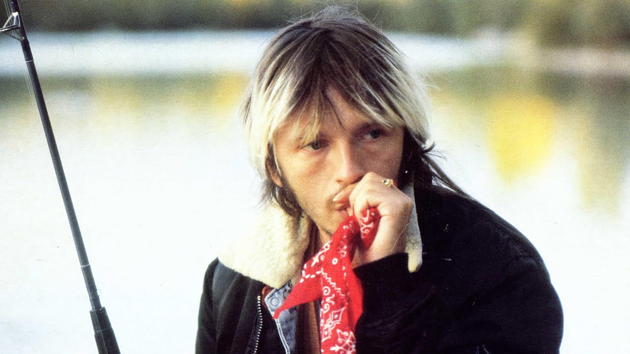 Renaud - P'tite Conne (Official Audio) 🎶