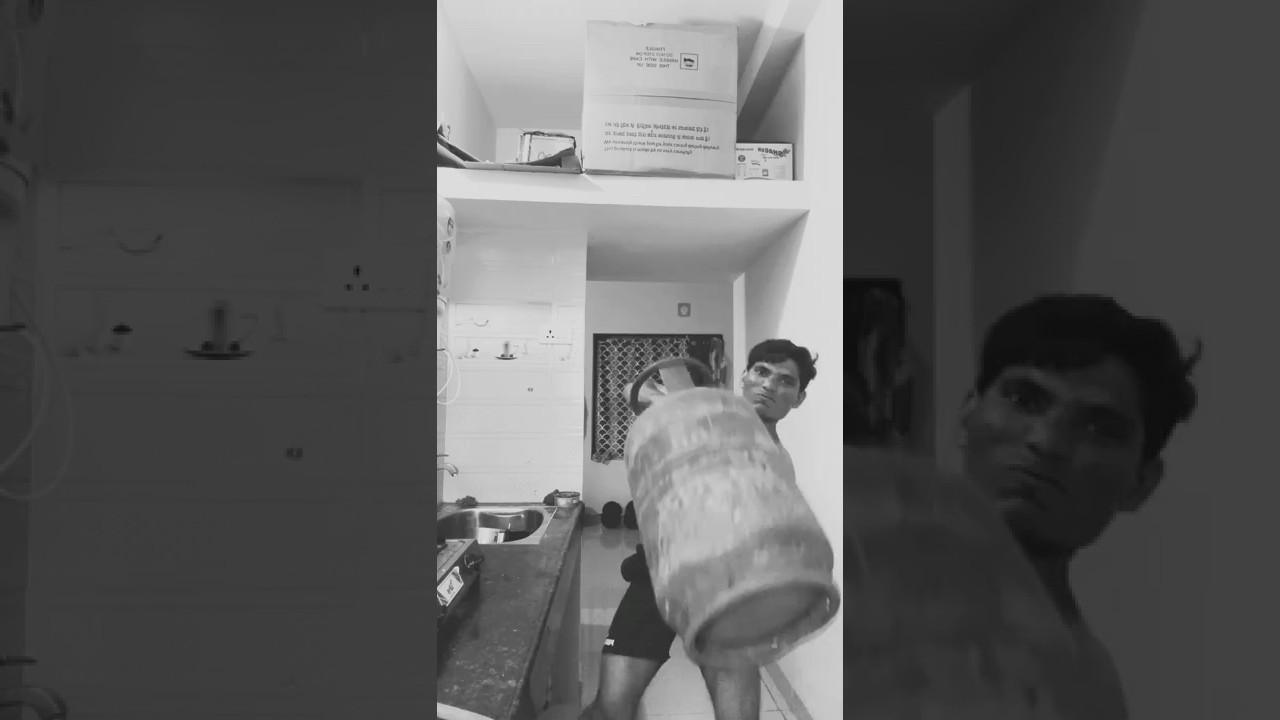 🔥 Watch the Hottest Trending Hindi Song 'Ek Deewane Ki Deewan' | Desi Music Factory