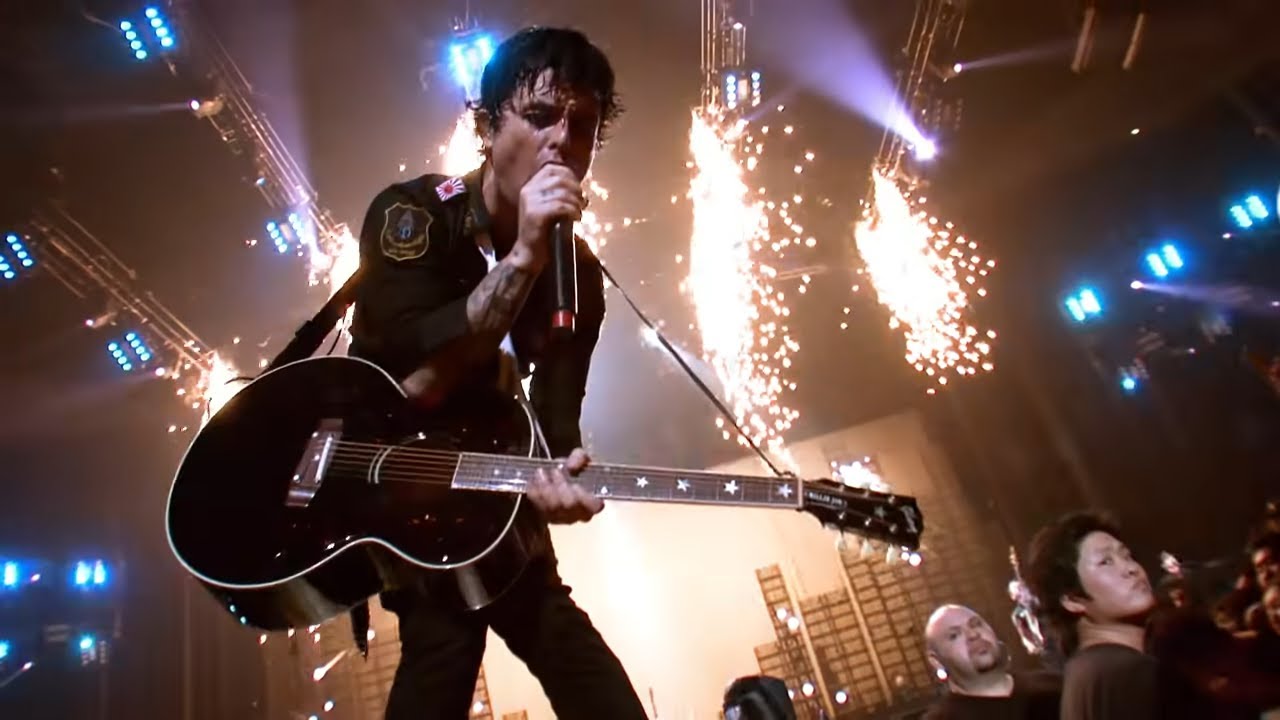 Green Day - 21 Guns (Live Official Video) 🎸