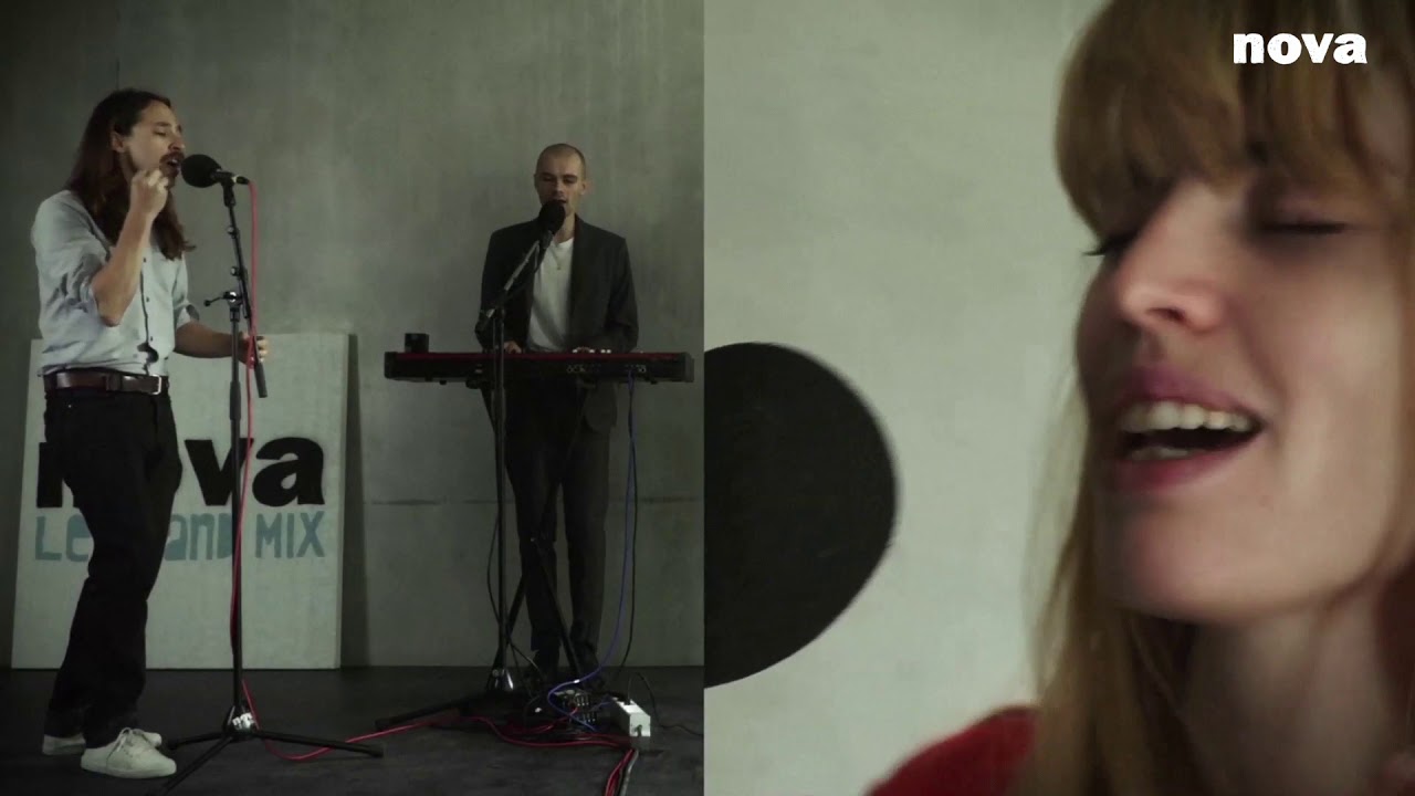 « Smalltown Boy » de Bronski Beat : Une interview poignante sur l'exil et l'intimité 🎶