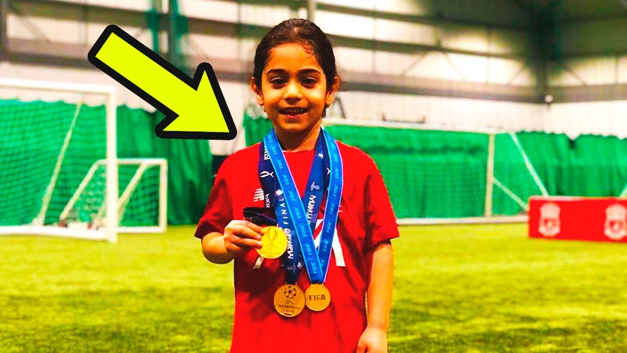 How Well Does Arat Hosseini Play at Liverpool? ⚽