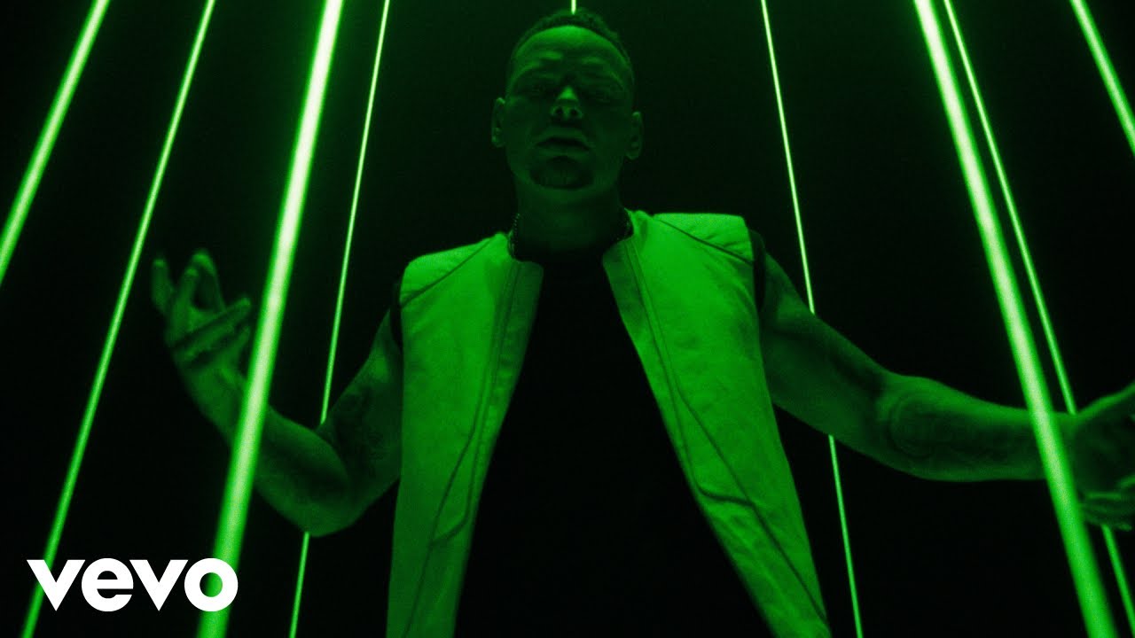 Kane Brown Releases 'Grand' Music Video 🎶